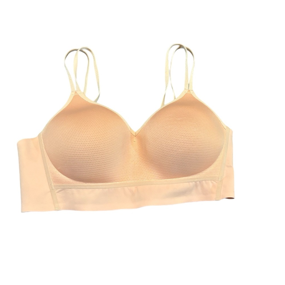 Women’s sports bra